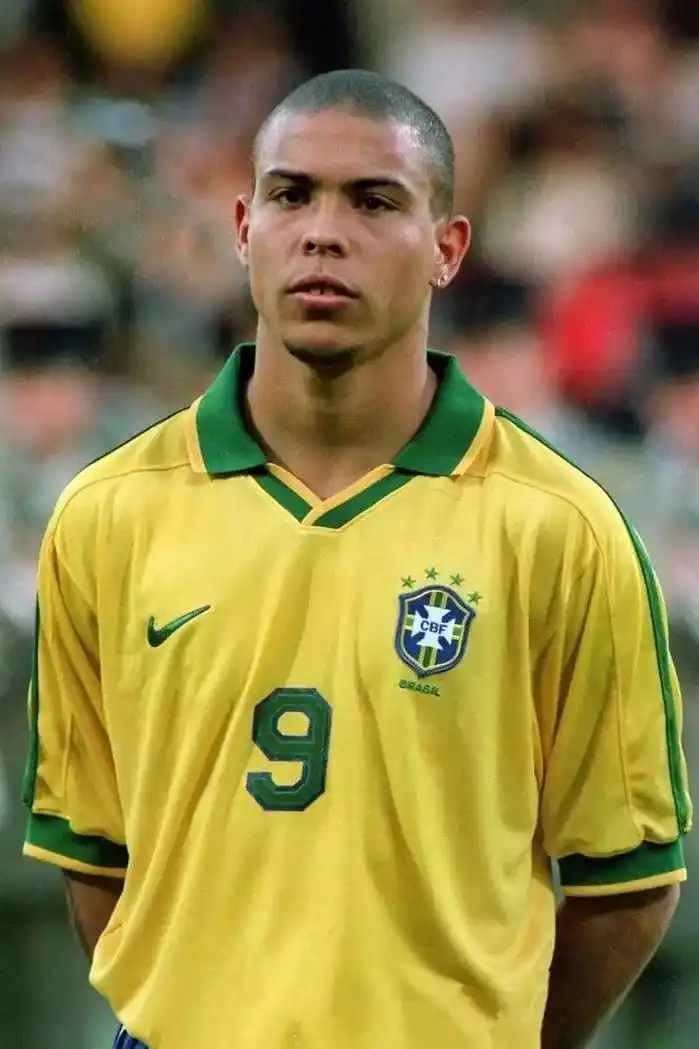 篮球比赛中 篮球比赛中